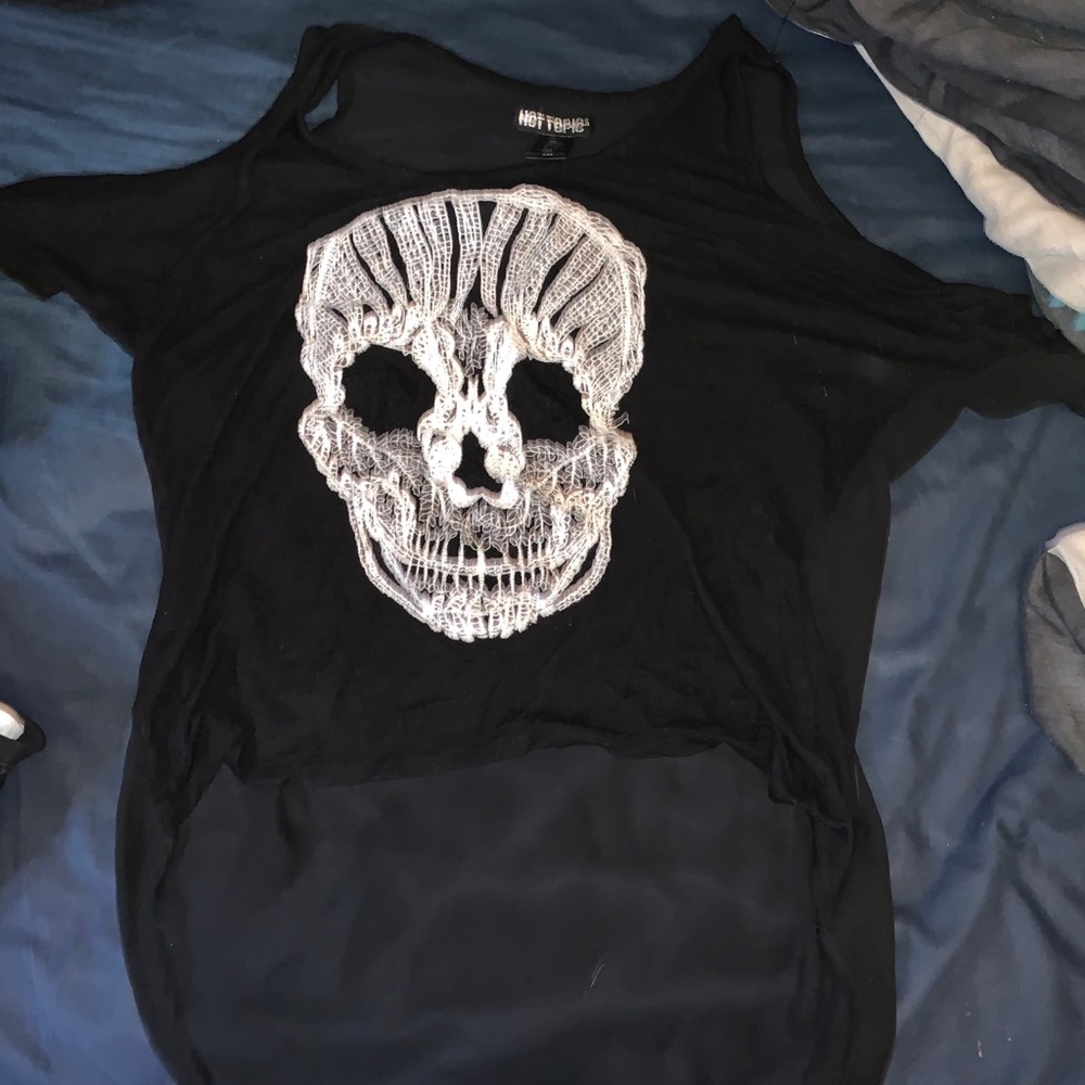 Skull shirt